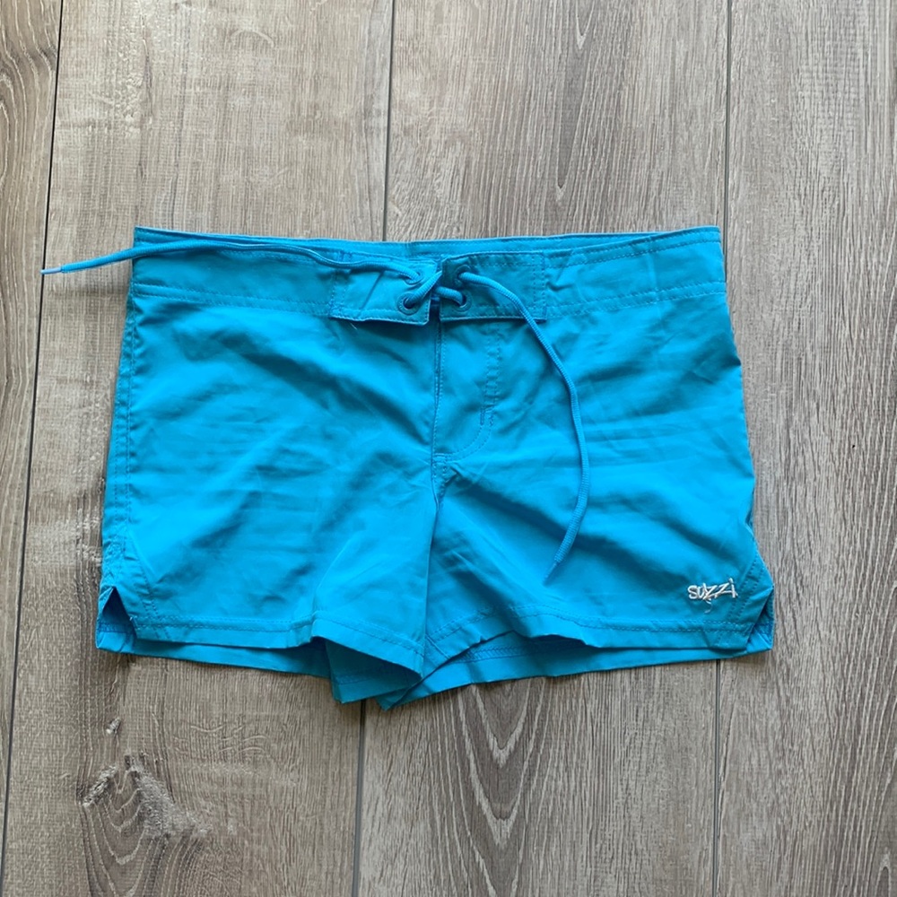 Suzzi board shorts